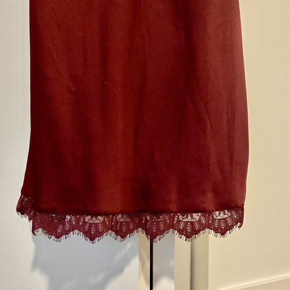 VINCE CAMUTO - Picture 3 of 5